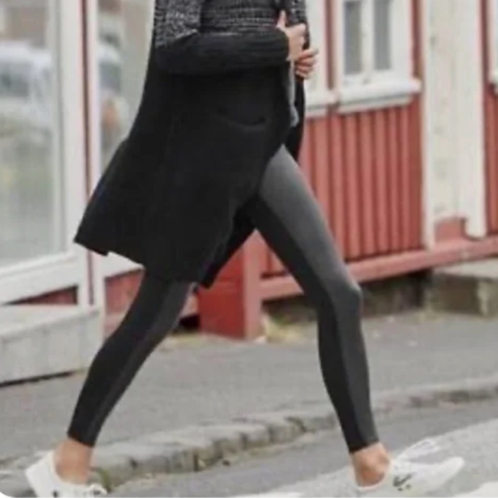 Athleta Women's High Rise Gleam Faux Vegan Leather Black Leggings